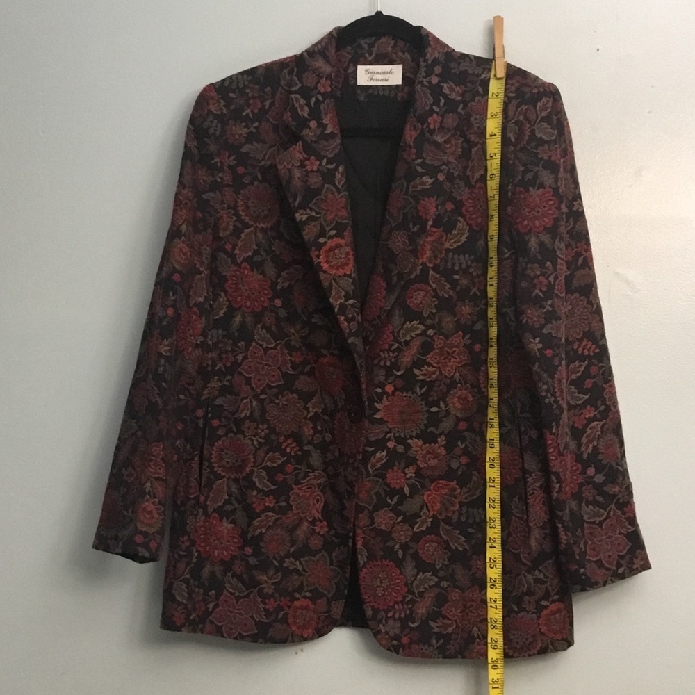 Giancarlo Red and Black Brocade Blazer
